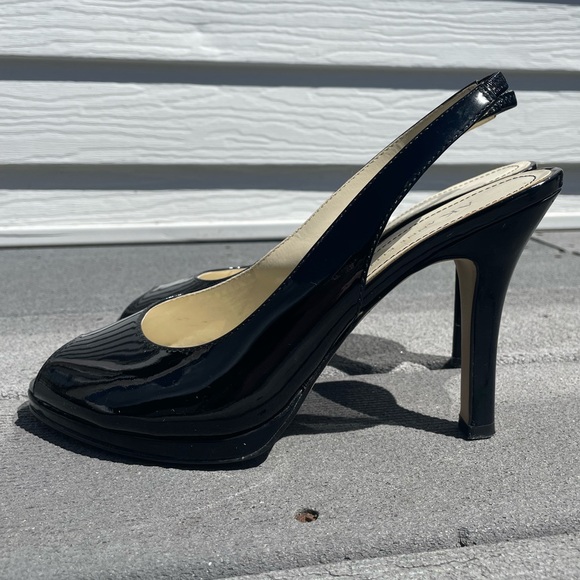 *5/$20 or 3/$15* Black Leather Sling Back Open Toe Heels - Picture 2 of 8